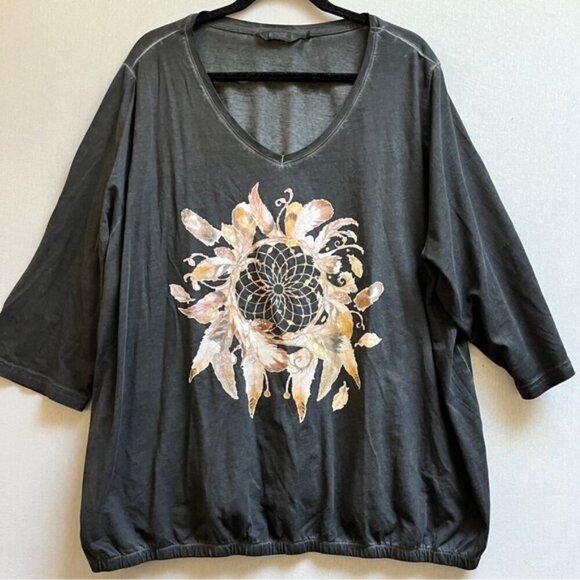 Ulla Popken dream catcher graphic v neck 3/4 sleeve shirt Sz 3XL - Picture 2 of 11